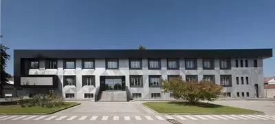 Монтаж Алюкабонда Туникабонда и травертина!