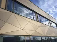 Травертином а так же гранитные работы под ключ!