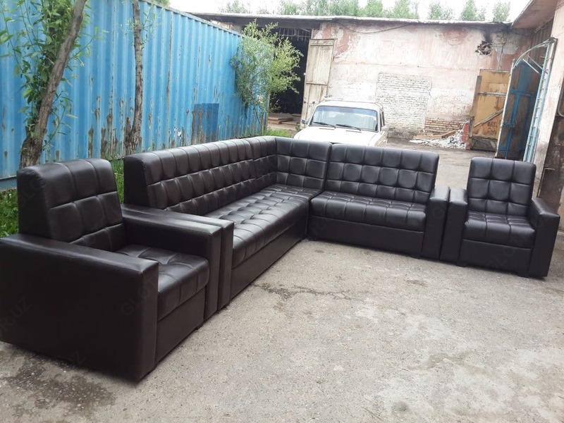 9 -sonli yashash xonasi uchun yumshoq mebellar to'plami