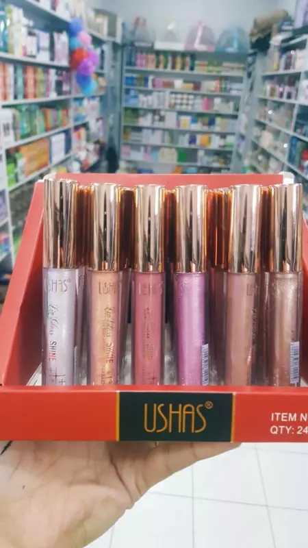  Блеск для губ - 