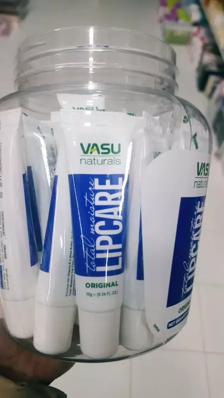 Лечебный бальзам для губ