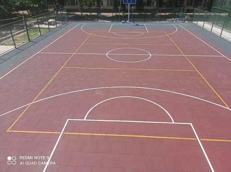 Резиновая плитка для баскетбольных площадок арт 02