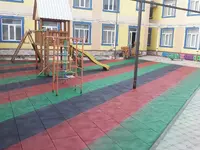   Резиновая плитка для детских площадок