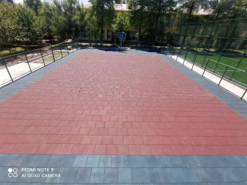 Резиновая плитка для покрытия дорог арт 01