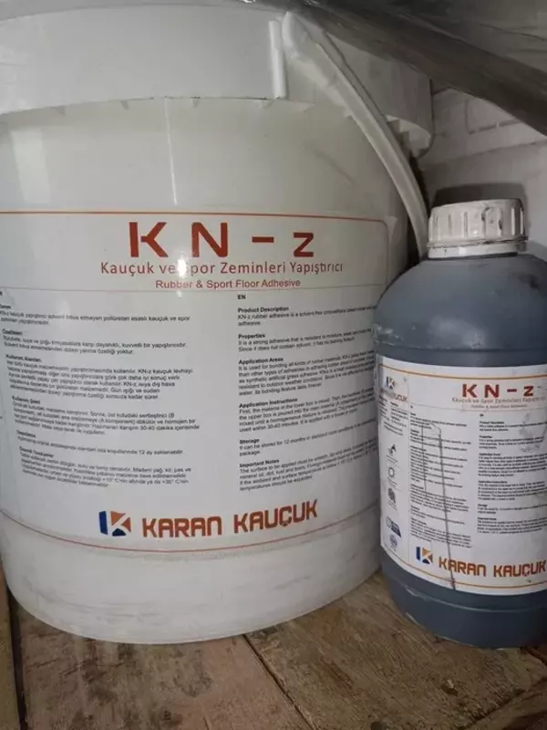 Клей ПУ KN-Z Турция для установкы резиновый плитки