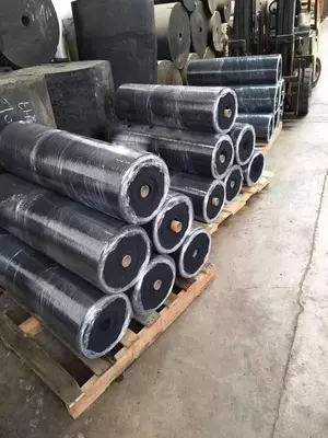 Rulolangan kauchuk zamin qoplamasi OOO "Rubber Max"