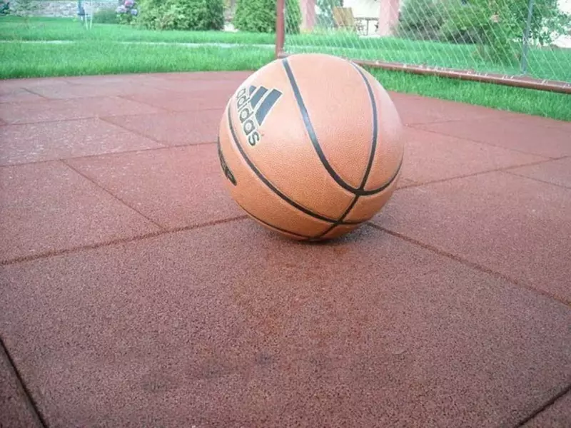 Резиновая плита "Rubber Max Sport" для волейбольной и баскетбольной площадки (490 х 490 х 25 мм)