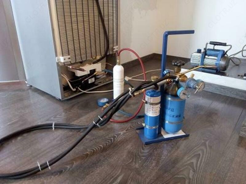  Ремонт холодильников и морозильных камер в день обращения и выезд на дом - 