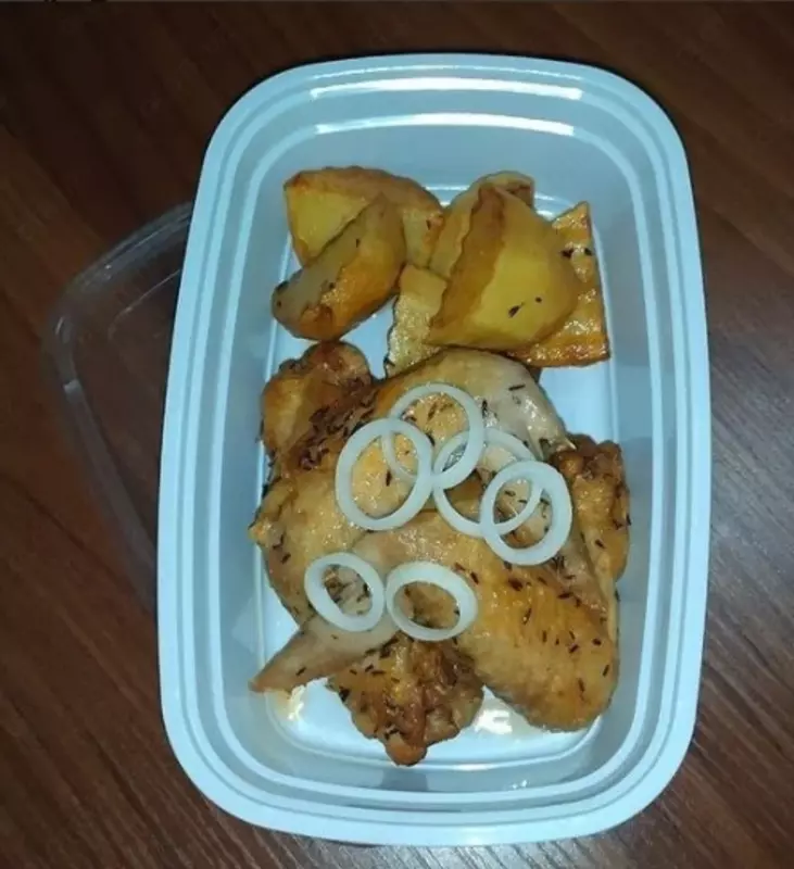 по запросу Пластиковый лоток 225*180/60 1500 мл