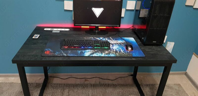 Геймерский стол