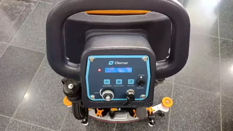 CLEAN MARKET UT - MOS "DastMop" ushlagichi cho'ntaklar bilan