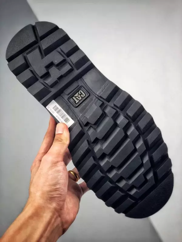 Куртки Аляска и пуховики в Ташкенте - Мужские ботинки CAT Glenrock Ташкент