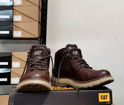 1 277 000 сум / шт. Мужские ботинки Caterpillar Men’s Founder