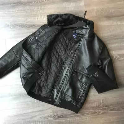 Мужская кожаная куртка бомбер Carrera Италия - 1 220 000 сум / шт.