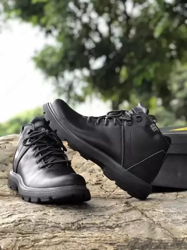 Мужские кожаные ботинки CAT Founder Boston