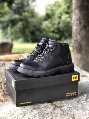 Мужские кожаные ботинки CAT Founder Boston Только в розницу