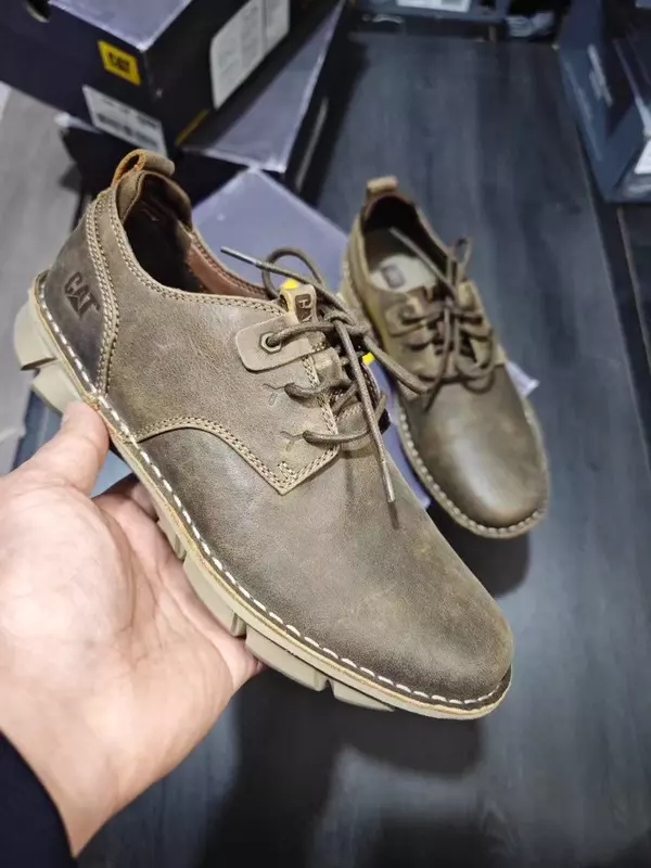 Куртки Аляска и пуховики в Ташкенте - Мужские кожаные туфли мокасины Cat Caterpillar Emanate