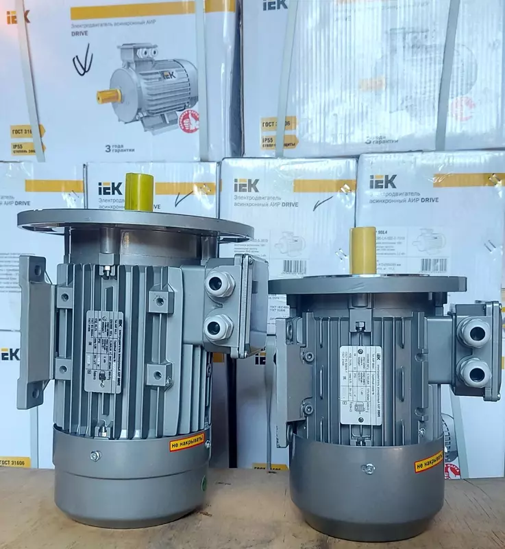 Электродвигатель асинхронный АИР80A4