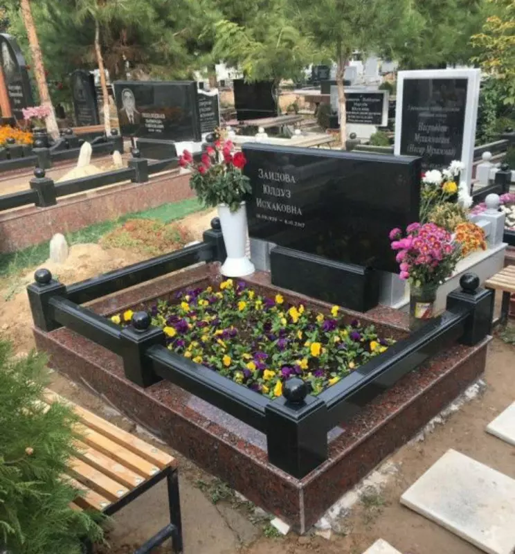 Granit va marmar yodgorliklar - 26 319 106 so'm