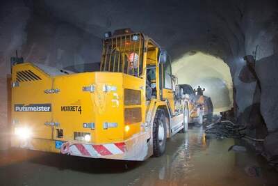 Самоходная торкрет установка SIKA-PM4207 - Цена по запросу