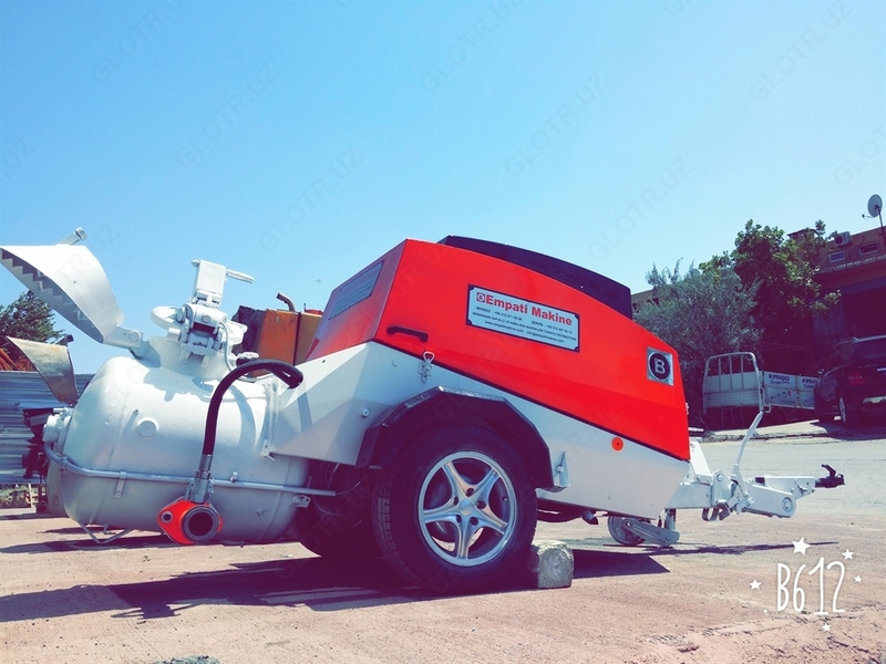 Пневматический растворонасос Brinkmann 2005 г. со скипом (подержанная  б/у)