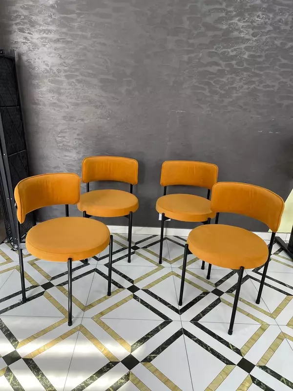 Кухонный стул №3 - 418 713.1 сум