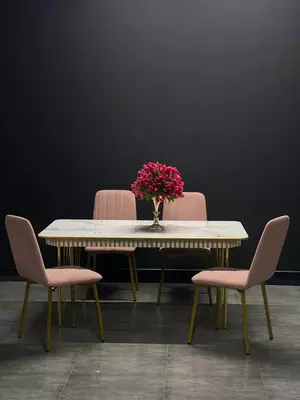 Кухонный стол и стулья №6