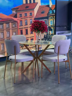 Кухонный стол и стулья №8 - 2 858 971.2 сум / шт.