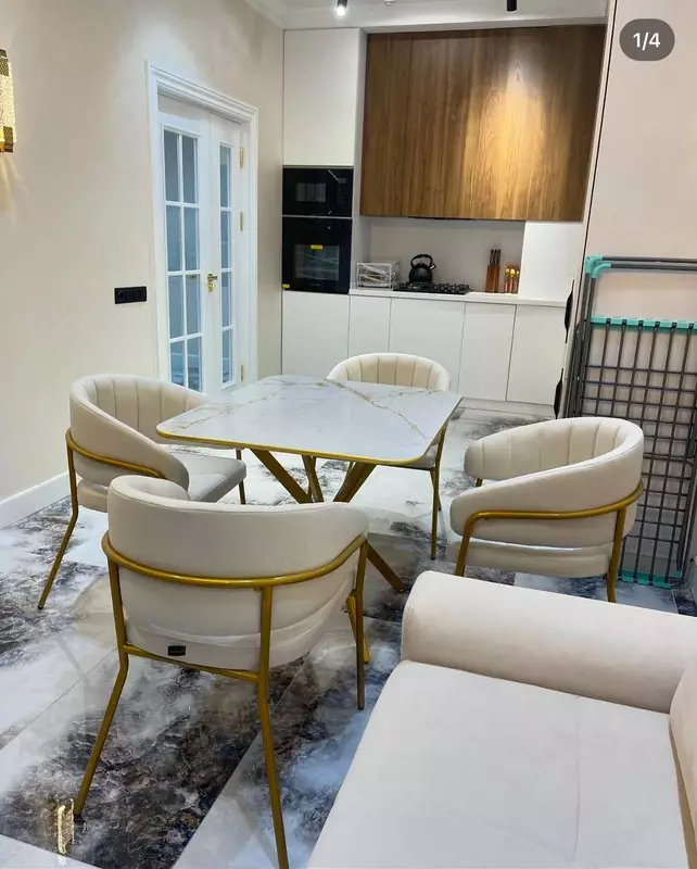 4 kishilik yumshoq o‘rindiqli stol va stul to‘plami - 3 110 439.8 so'm