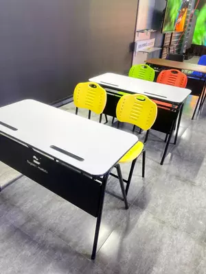 595 619 so'm / dona Школьные парты на 2 человека