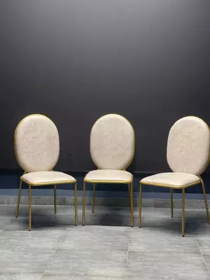 538 755.8 сум / шт Элегантные стулья для гостиной.