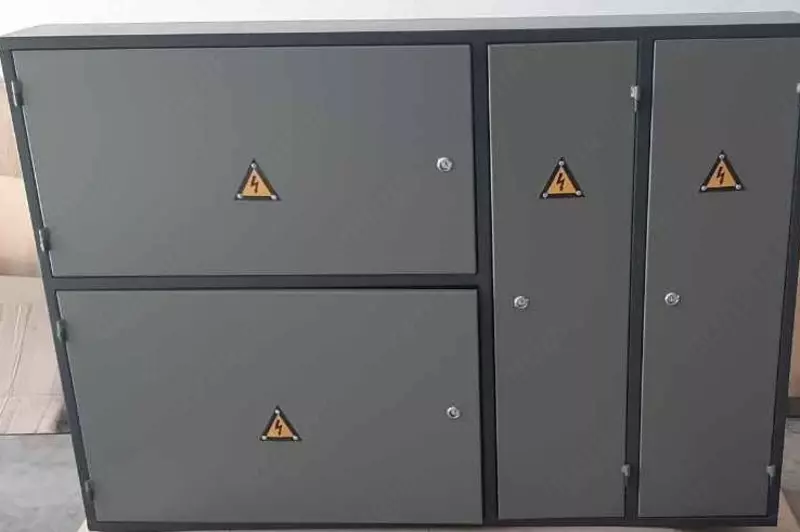 Metall kirish qalqoni