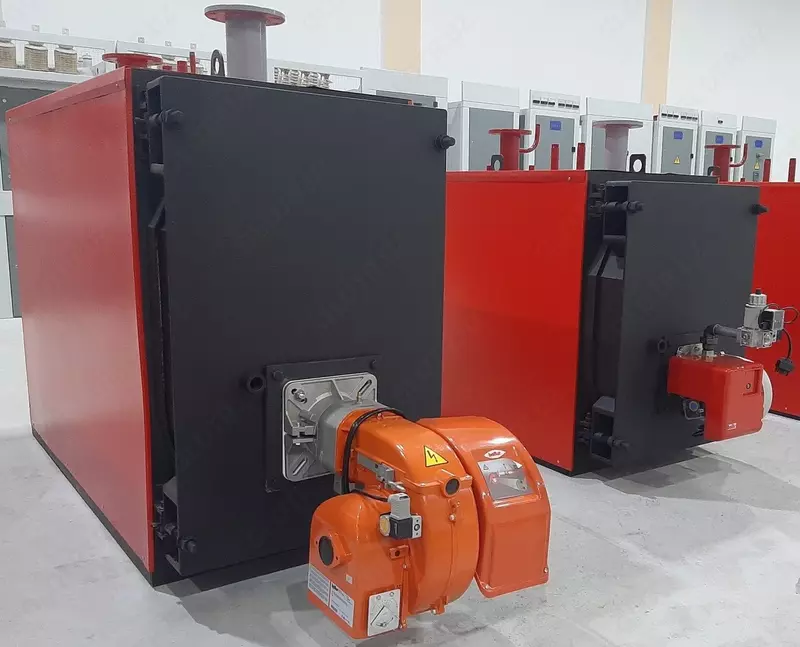 Issiq suv qozoni KVA, po'lat