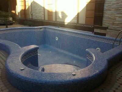 Строительство бассейнов - Цена по запросу