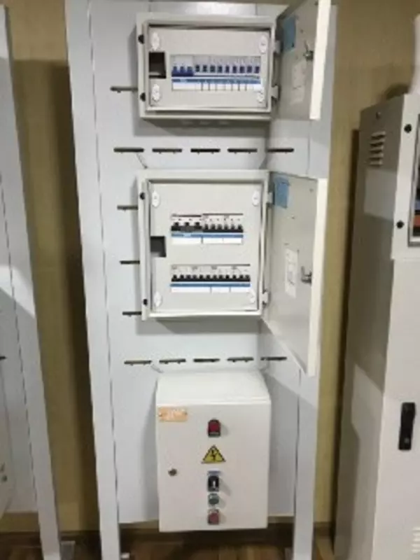  Uy-joy metall 400x400x180 mm (tarqatish paneli uchun) Chakana savdo