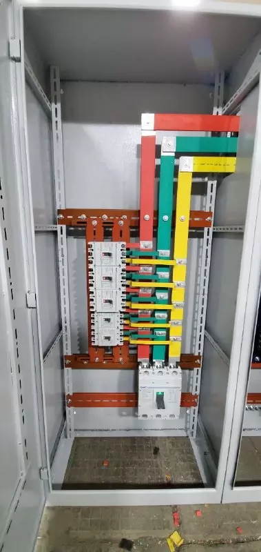  Uy-joy metall 1700x700x300 mm (tarqatish paneli uchun) OOO Free Power Solution