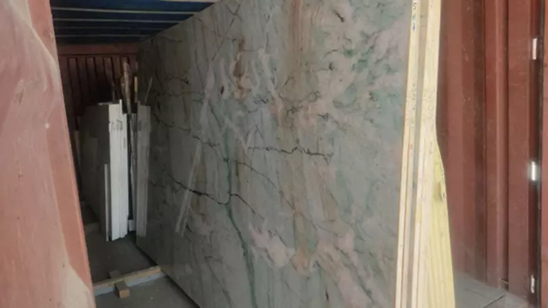 Мрамор Tifany quartzite 3040 х1800