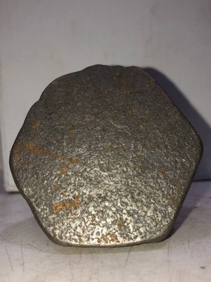 Radiatorlar uchun quyma temir vilkalar