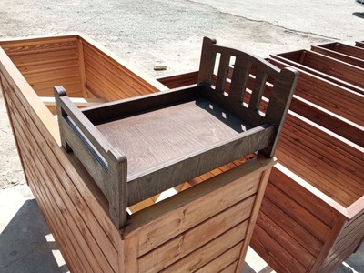 Деревянная кровать