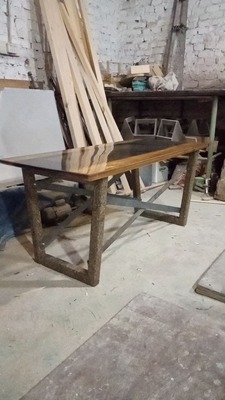 Журнальный столик