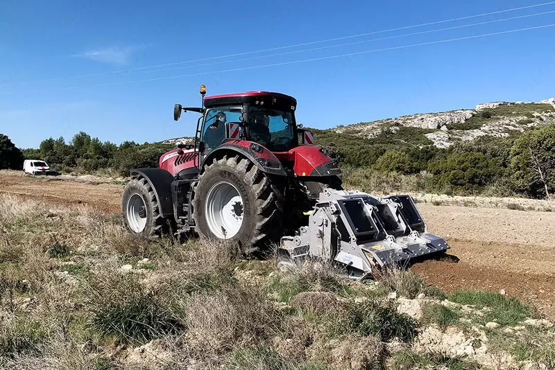 Камнедробилки для тракторов FAE Group (Италия) - OXUS MACHINERY