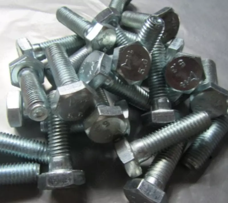 Boltlar M14 30-120 mm kuch sinfi 5