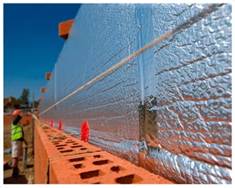   Изоляционное фольгированное полотно из вспененного полиэтилена ПФ05 толщина 5мм