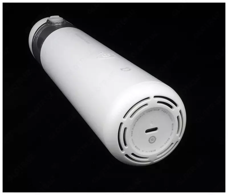 655 180.9 сум Ручной пылесос для автомобилей "Xiaomi Mijia Auto Portable Handhed"