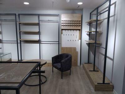 Loft uslubidagi mebel. LOFT