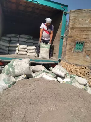   продаем цемент
