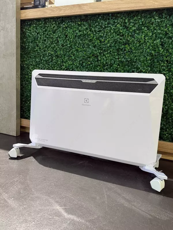 Конвектор Electrolux ECH/R-1500 M