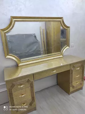 Туалетный столик - Цена по запросу