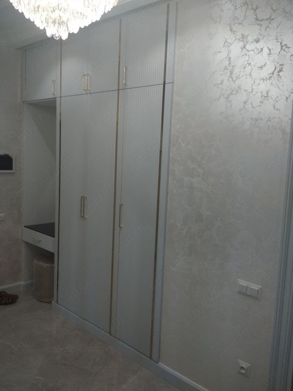 Шкафы для прихожей - по запросу