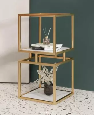 Квадратный стеллаж 2